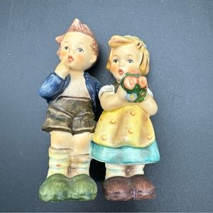 Vintage Goebel Hummel #214/E "WE CONGRATULATE" Figurine TMK-2 Full Bee 1951